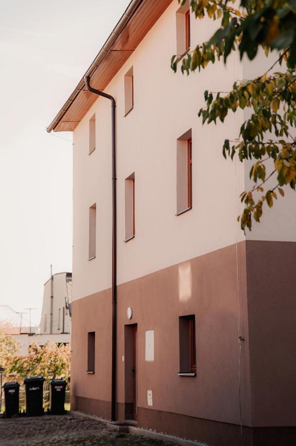 Apartmany Centrum Nový Bor Buitenkant foto