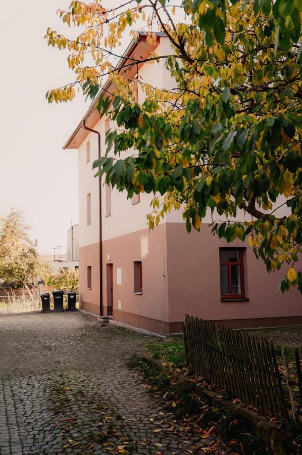Apartmany Centrum Nový Bor Buitenkant foto