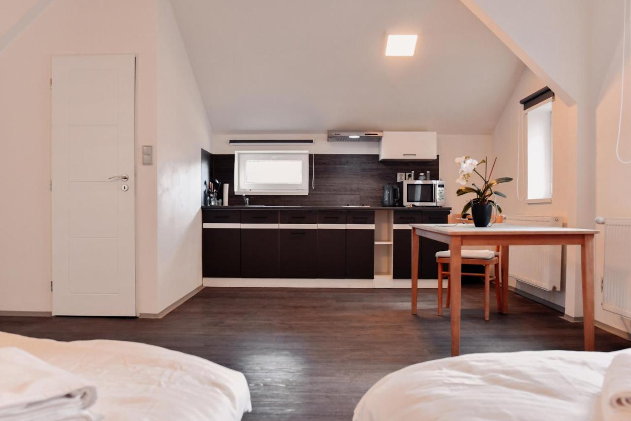 Apartmany Centrum Nový Bor Buitenkant foto