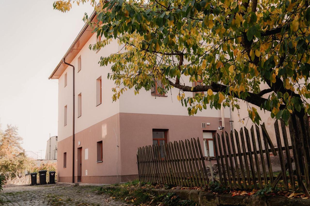Apartmany Centrum Nový Bor Buitenkant foto